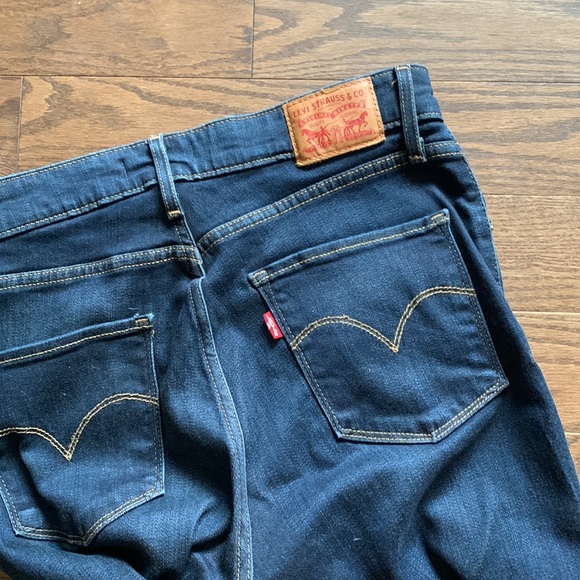 Levi’s 721 high rise skinny jeans - Picture 3 of 4